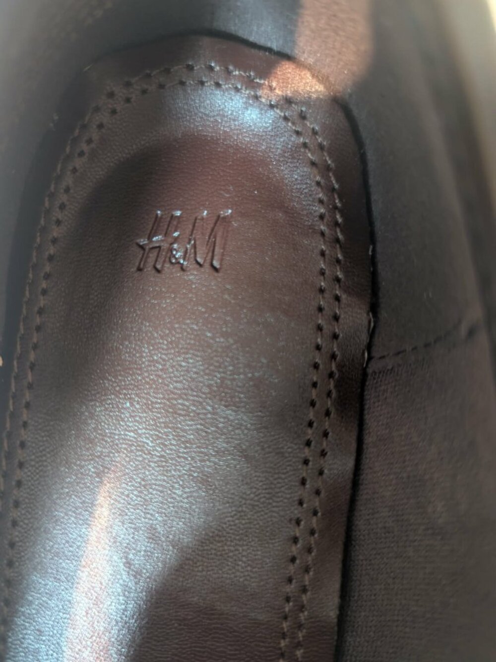 H&M Dark Brown Croc Embossed Penny Loafers Size 7 - Picture 5 of 10